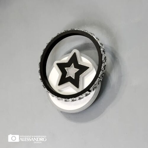 Lampă de perete LED Hadley, design stea alb-negru, iluminat modern