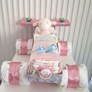 Nyuszis autó pelenkatorta, 2-5 kg pelenkatorony, babaváró csomag, kelengye