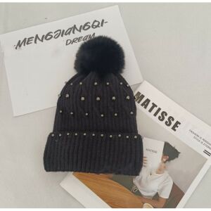 Téli kötött sapka pomponnal és gyöngyökkel fekete CZ35WZ4
