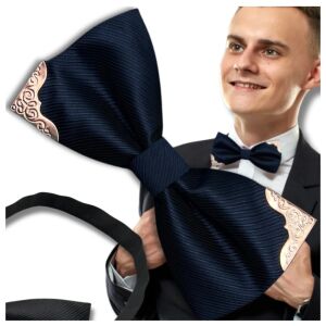 Férfi kék állítható nyakkendő elegáns díszítéssel

 Férfi kék állítható nyakkendő díszítéssel