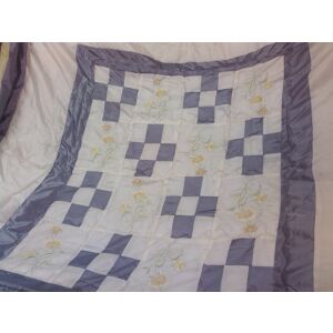 Dekoratív ágytakaró 220x240 + 2 párnahuzat mintás 1033 acél krém 137925139 - Ágytakaró