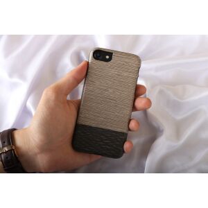 Carcasă MAN&WOOD pentru iPhone 7/8, neagră, tip lattis