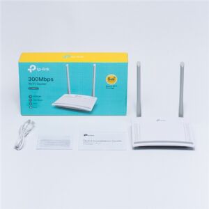 TP-Link WR820N Weiß 140745702 - TP-Link Wi-Fi-Router, Adapter
