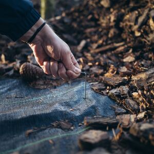 Horganyzott "J" Rögzítőcsap - 3x15cm - Geotextília, Fólia Rögzítésére 138762604 - Rögzítő