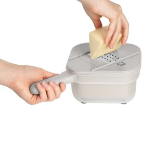 Käse schneiden mit dem Berlinger Haus Sahara Kollektion Creme Schneider - Küchenzubehör