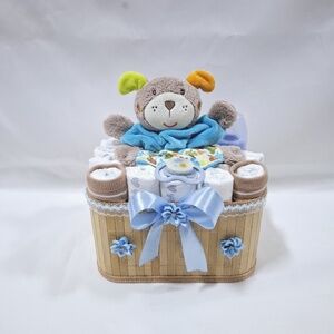 Maci baba box, pelenkatorta 2-5 kg pelenkatorony, babaváró csomag, kelengye