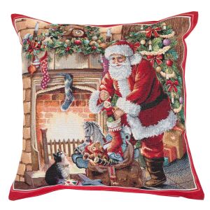 Față de pernă Home of Christmas Gobelin cu cadouri de la Moș Crăciun, 45x45 cm - Perne decorative
