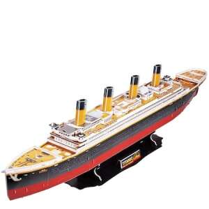 CubicFun Titanic 3D Puzzle, złożony model na wystawie - CubicFun