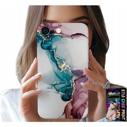 World Case iPhone 6 Plus márvány mintás telefontok egy nő kezében - HDD és GPS tok