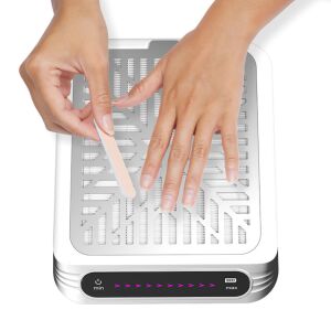 Profesionalni punjivi usisavač prašine za nokte BLUEQUE u upotrebi, bijeli - Njega Noktiju