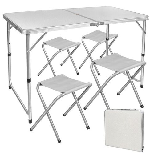 Összecsukható kempingasztal és 4 szék szett, hordozható kivitel