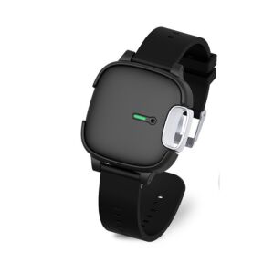 Bratara Purificator aer, Clear Air, negru, 4.65 cm latime si 25.6 cm lungime, purtat ca bratara sau pandantiv, Design ergonomic, cu tehnologie de eliberare a ionilor negativi de inalta densitate