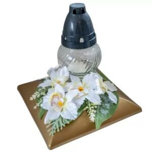 Sírdísz arany négyzet alakú alappal, üvegmécsessel és selyem orchideával - Kegyeleti dekoráció