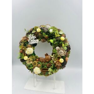 Bambis ajtódísz zöld és természetes színekkel, dekoratív koszorú bejárati ajtóra - Ajtódísz