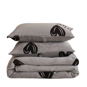 Sunlower Flanel ágyneműhuzat garnitúra, szürke fekete szív mintával, összehajtva - Ágynemű - ifjúsági és felnőtt