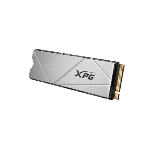 Pohľad z uhla na Adata XPG Gammix S60 Blade 1TB SSD