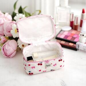 Kozmetická taška, prešívaná, vzor čerešní a mašličky, 16x16x25 cm, eCarla, KS150 141965003 - Kozmetická taška