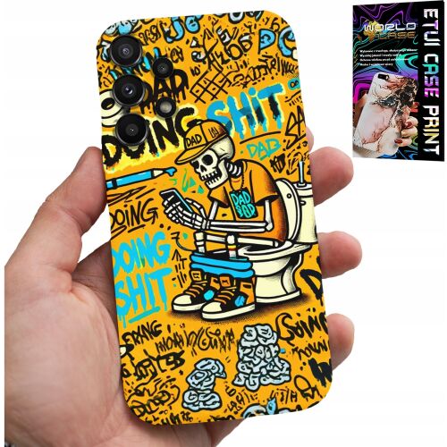 World Case Samsung Galaxy A32 4G telefontok, vázlatos csontvázas WC-n ülő graffitivel 