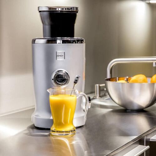 Novis VitaJuicer S2 ezüst friss gyümölcslével