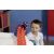 Fiú játszik a Smoby Spidey Flextreme Miles Morales autóversenypályával