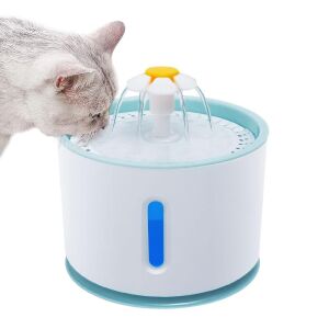 Pisică bea din fântâna de apă pentru animale de companie Kisállatitató szökőkút - Petshop