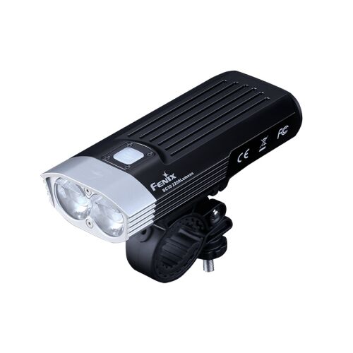 Fenix BC30R V2.0 2200 Lumen LED Lampa Rowerowa Widok z Przodu