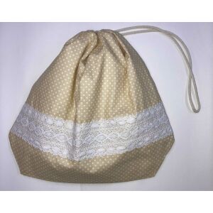 MK Bea Kis cipószsák – bézs pöttyös csipkével