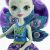 Részletes nézet a Mattel Enchantimals Patter Peacock babáról