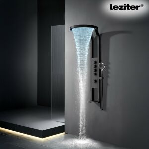 Leziter Luxory szürke hidromasszázs zuhanypanel LED esőztető zuhanyfejjel használat közben - Leziter