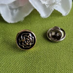 Kitűző, bross BRO397 - Zománcos fekete rózsa gomb 12mm