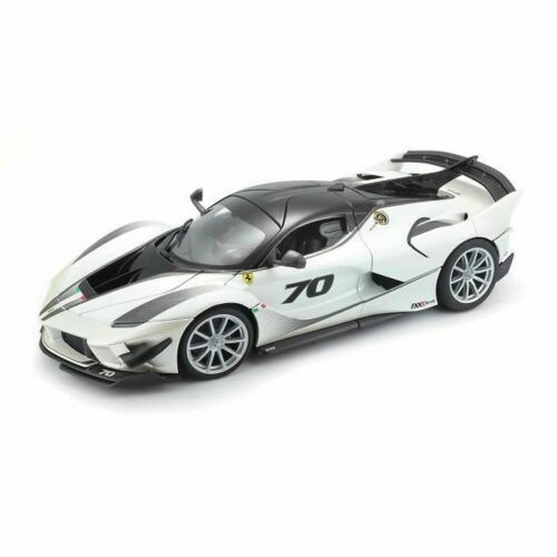 Autó Bburago Ferrari FXX K-EVO #70 PE 1:18 143657458