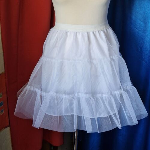 ESKÜVŐ ASZ60A – Fehér fodros alsószoknya béléssel 143685575