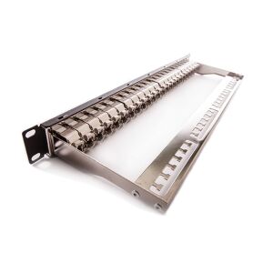 Keline Cat6a UTP 24 Portos Patch Panel, 1U Moduláris, ferde nézet - Keline