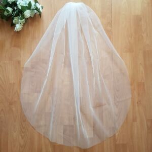 FTY37 - 1 rétegű, szegetlen, Ekrü menyasszonyi fátyol 80x100cm 144362855 - Lovaskate