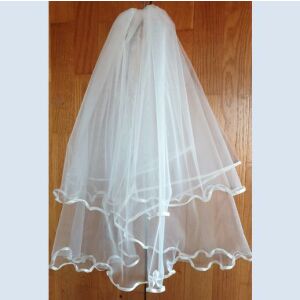 FTY87 - 2 rétegű, hullámos szatén szélű Ekrü menyasszonyi fátyol 60/80x150cm 144363240 - Lovaskate