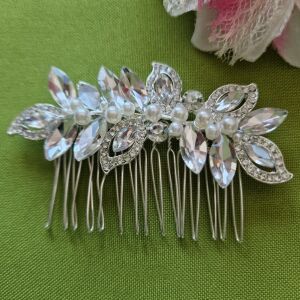 ESKÜVŐ HAD162 - Menyasszonyi strasszköves gyöngyös leveles hajfésű, hajdísz 144459967 - Hajtű