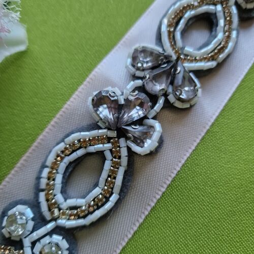 ESKÜVŐ MÖV40 – Handmade - Strasszos ezüst alapú menyasszonyi öv 21x3cm-es 145037279