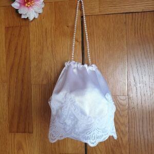 ESKÜVŐ MSZ02 - Menyasszonyi szütyő, tatyó 8cm-es csipkés fehér szatén