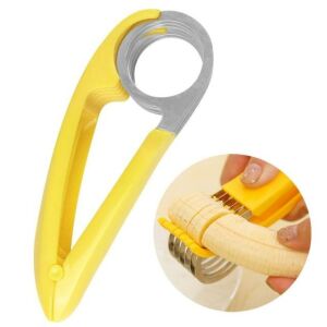 Macvi® kézi banánszeletelő, rozsdamentes acél pengék, ergonomikus kialakítás, egyenletes vágás, könnyen tisztítható, sárga színű