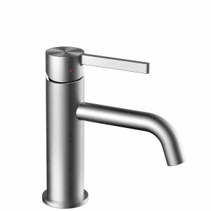 Studioaufnahme der Rea Foster Nickel Brush Low Armatur - Wasserhahn