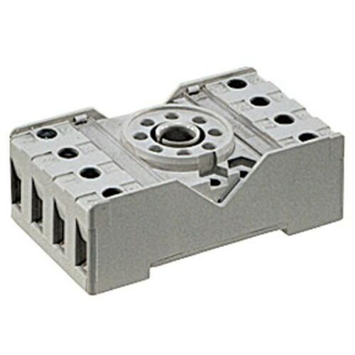 PZ8 csatlakozóaljzat R15 2P reléhez 146080040