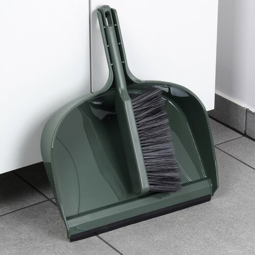 Nagy seprű lapáttal