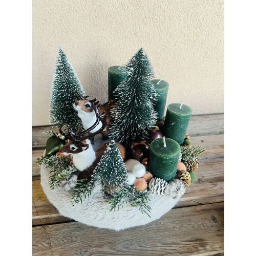 Szarvasos erdős téli táj-adventi 4 gyertyás asztaldísz