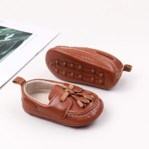 Pantofiori maro tip mocasini cu ciucurasi, 9-12 luni (Marimea 20 incaltaminte) 146569507 - Pantofi pentru copii