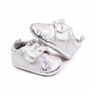 Pantofiori argintii cu imprimeu si fundita, 6-9 luni (Marimea 19 incaltaminte) 146570505 - Pantofi pentru copii