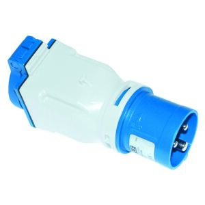 Adapter CEE dugóval 16A/3P/230V bemenet, 16A 230V aljzatkimenet IP44-es tűvel