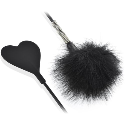 Egy aranyos ostor tollakkal, gyémántokkal és édes szívvel - 72918912 146845702