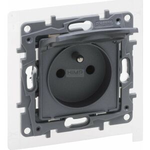 Legrand Niloe Selection Priză 2p+t IP44 16A 250V cu obturator, cleme șurub din oțel 762337 147250025 - Conectori și mufe