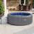 Lay-Z-Spa Santorini Hydrojet Pro felfújható jakuzzi kertben