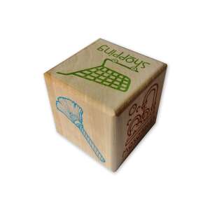 Fa dobókocka házimunkákhoz gyerekeknek, rajta ikonokkal a takarításhoz, mosáshoz és bevásárláshoz - Vicces ajándék